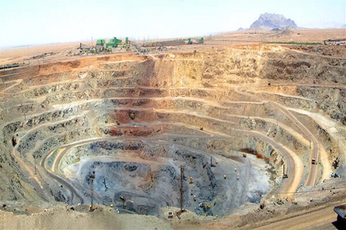 ثبت رکورد بالاترین میزان استخراج و آماده سازی در شرکت سنگ آهن مرکزی ایران/۵۱۱ میلیون تن استخراج آهن و باطله برداری  از ابتدای فعالیت معدن تا پایان سال گذشته