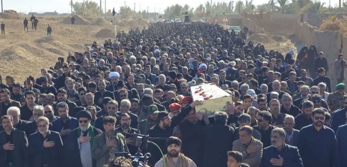 تشییع و تدفین شهید گمنام در باقرآباد بافق